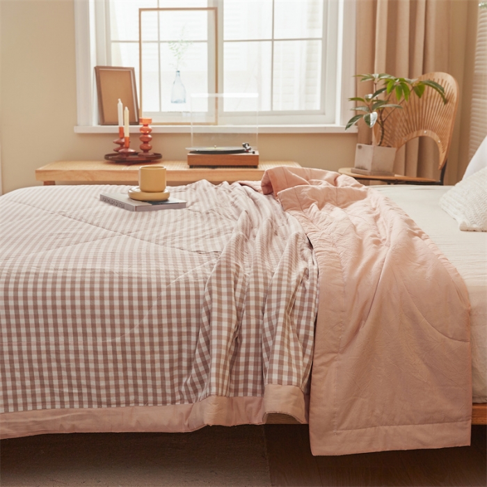 91家纺网 家纺一手货源 找家纺 悠米悠家 2025新款新疆棉花被棉花夏被水洗棉夏凉被 粉小格