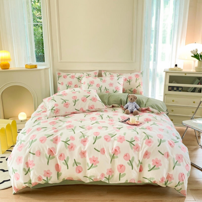 91家纺网 家纺一手货源 找家纺 星巴k家纺 2023全棉13372花卉印花简约四件套蜜茶花