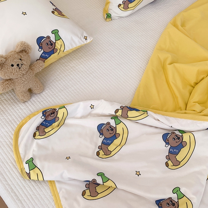 91家纺网 家纺一手货源 找家纺 星期八 2023新款针织棉卡通夏被被子被芯 香蕉熊