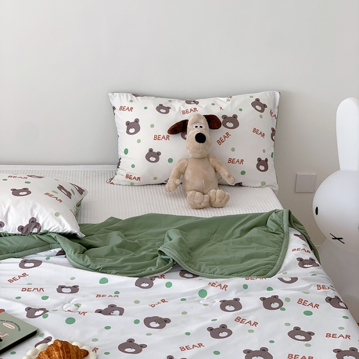 91家纺网 家纺一手货源 找家纺 星期八 2023新款针织棉卡通夏被被子被芯 波点熊