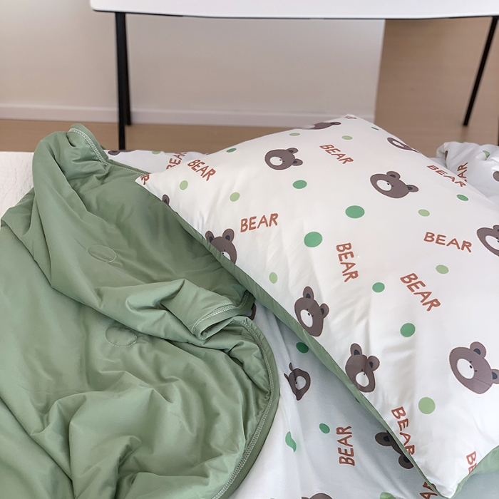 91家纺网 家纺一手货源 找家纺 星期八 2023新款针织棉卡通夏被被子被芯 波点熊