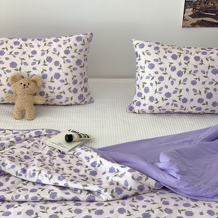 91家纺网 家纺一手货源 找家纺 星期八 2023新款针织棉卡通夏被被子被芯 紫玫瑰