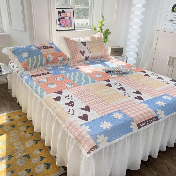 91家纺网 家纺一手货源 找家纺 邦妮 2024新款凉感丝乳胶凉席 草莓乐园