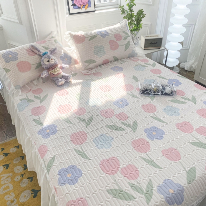 91家纺网 家纺一手货源 找家纺 邦妮 2024新款凉感丝乳胶凉席 眷恋