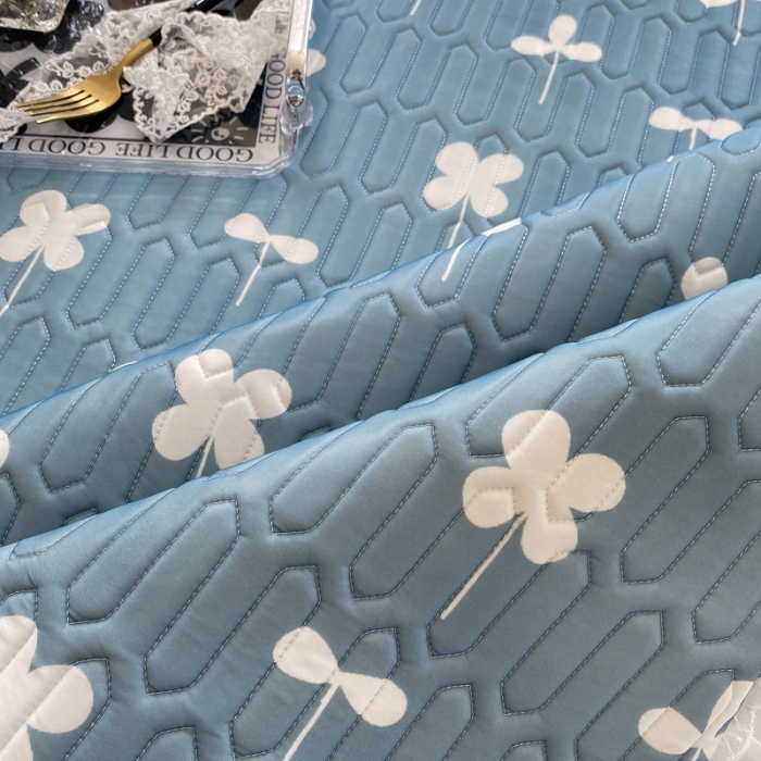 91家纺网 家纺一手货源 找家纺 邦妮 2024新款凉感丝乳胶凉席 梦幻蓝调