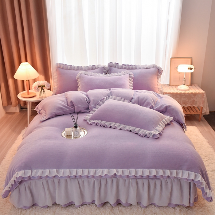 91家纺网 家纺一手货源 找家纺 大麦家纺 2024新款小清新公主风加厚牛奶绒四件套--场景二 少女紫