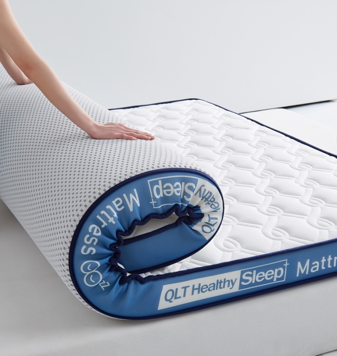 91家纺网 家纺一手货源 找家纺 祁恋婷家居 2023新款A类牛奶丝乳胶记忆棉双人床垫【床垫遮盖物】 祥云白（字母蓝）