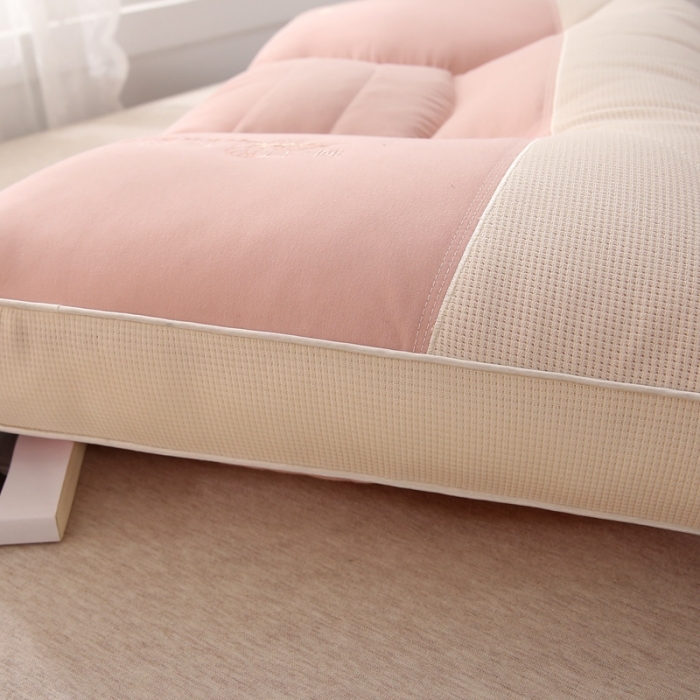 91家纺网 家纺一手货源 找家纺 （总）赛格时代家居 2023新款草本3D护颈羽丝绒枕