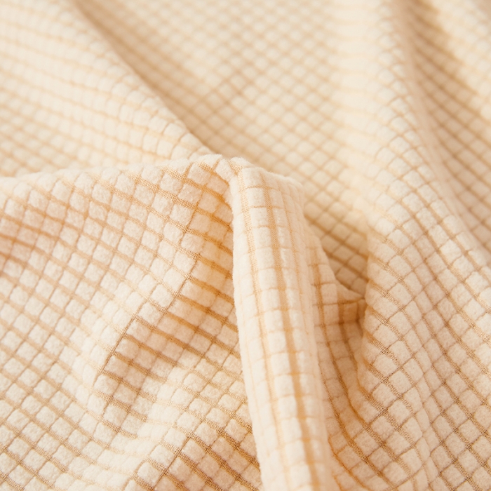 91家纺网 家纺一手货源 找家纺 丝绮鹿 2023新款玉米粒裙边款沙发床套 米黄