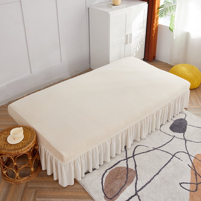 91家纺网 家纺一手货源 找家纺 丝绮鹿 2023新款玉米粒裙边款沙发床套 奶白