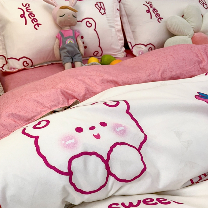 91家纺网 家纺一手货源 找家纺 乐居坊 2023新款芦荟棉四件套（3月新花型） 草莓熊仔