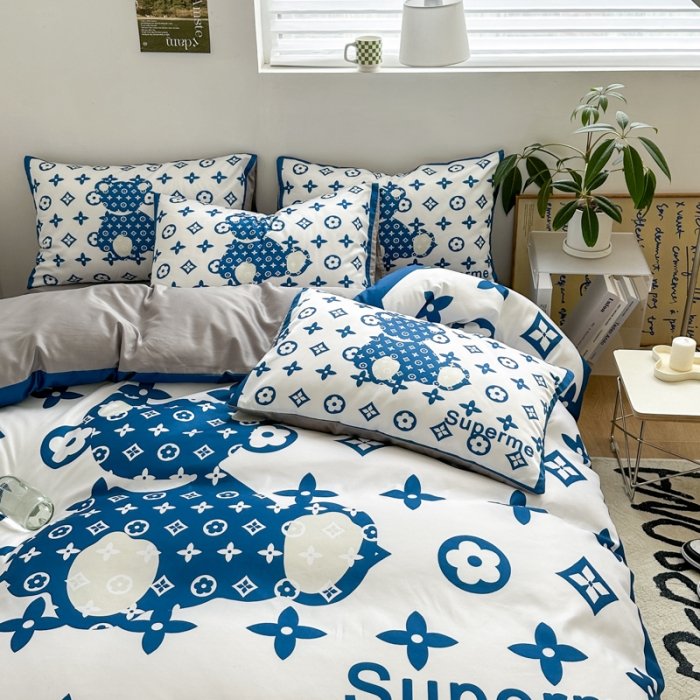 91家纺网 家纺一手货源 找家纺 摩卡 2024新款博主风水洗真丝四件套 公仔兰