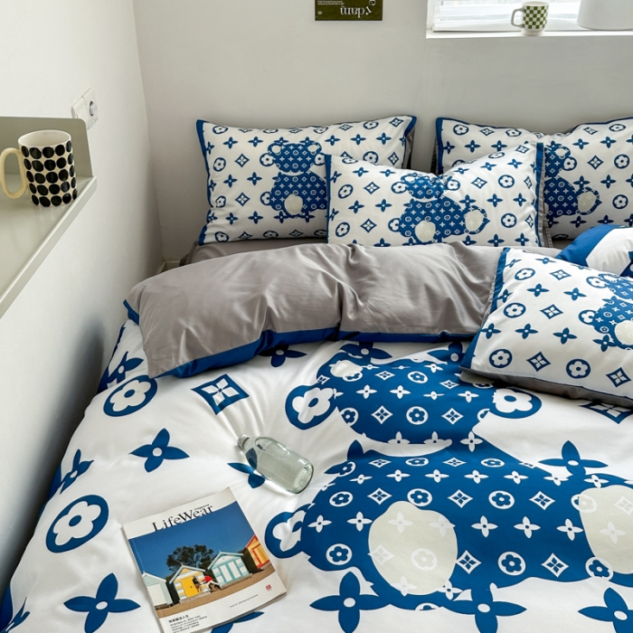 91家纺网 家纺一手货源 找家纺 摩卡 2024新款博主风水洗真丝四件套 公仔兰