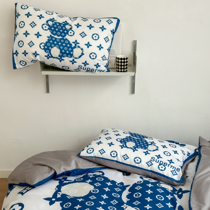 91家纺网 家纺一手货源 找家纺 摩卡 2024新款博主风水洗真丝四件套 公仔兰