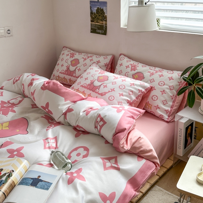 91家纺网 家纺一手货源 找家纺 摩卡 2024新款博主风水洗真丝四件套 太阳花粉