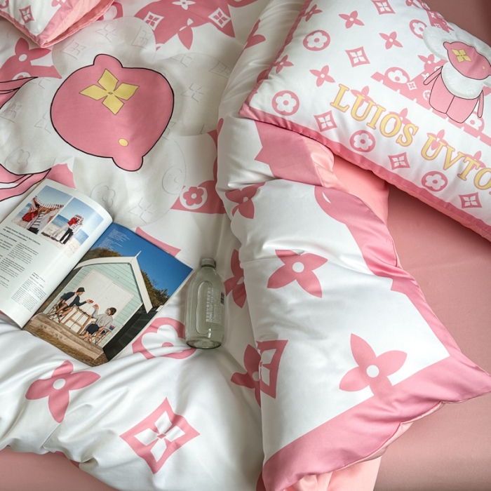 91家纺网 家纺一手货源 找家纺 摩卡 2024新款博主风水洗真丝四件套 太阳花粉