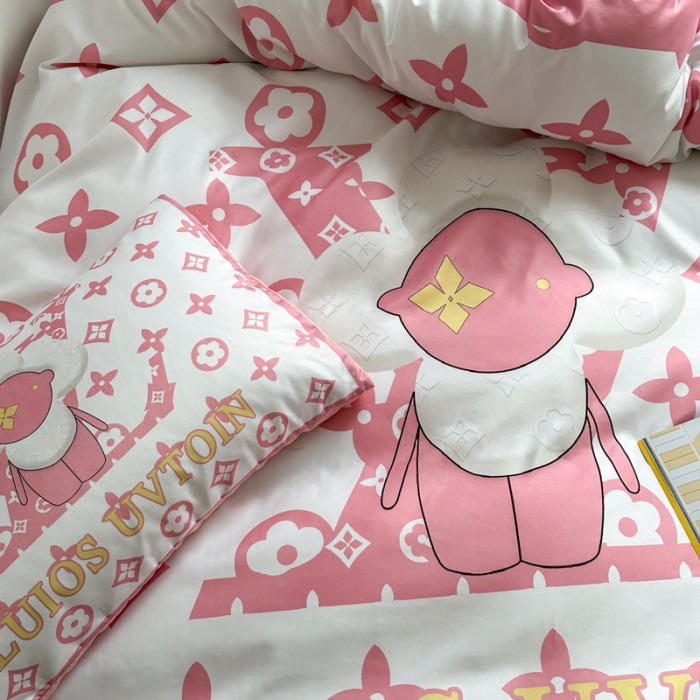 91家纺网 家纺一手货源 找家纺 摩卡 2024新款博主风水洗真丝四件套 太阳花粉