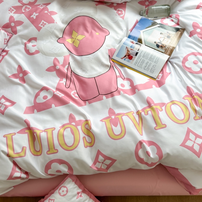 91家纺网 家纺一手货源 找家纺 摩卡 2024新款博主风水洗真丝四件套 太阳花粉