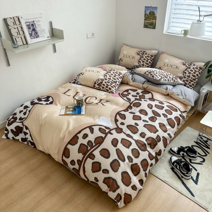 91家纺网 家纺一手货源 找家纺 摩卡 2024新款博主风水洗真丝四件套 维密