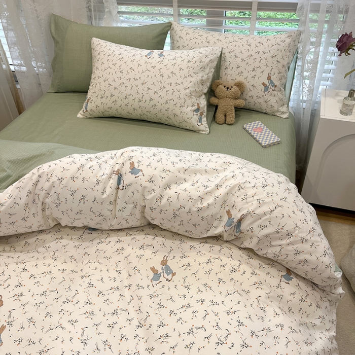 91家纺网 家纺一手货源 找家纺 晨希2023年新款全棉花卉印花简约款多规格四件套 彼得兔