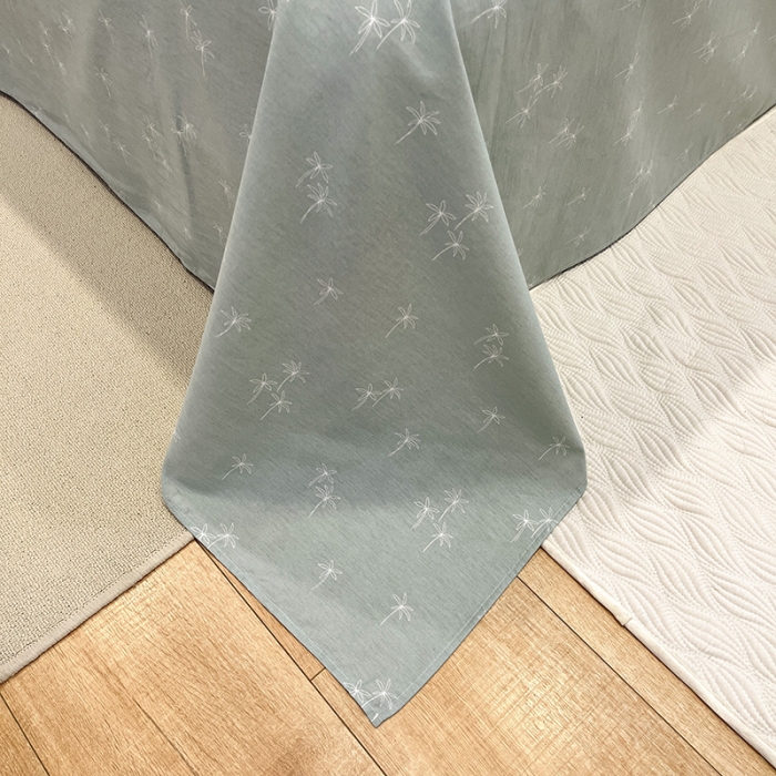 91家纺网 家纺一手货源 找家纺 晨希2023年新款全棉花卉印花简约款多规格四件套 落离