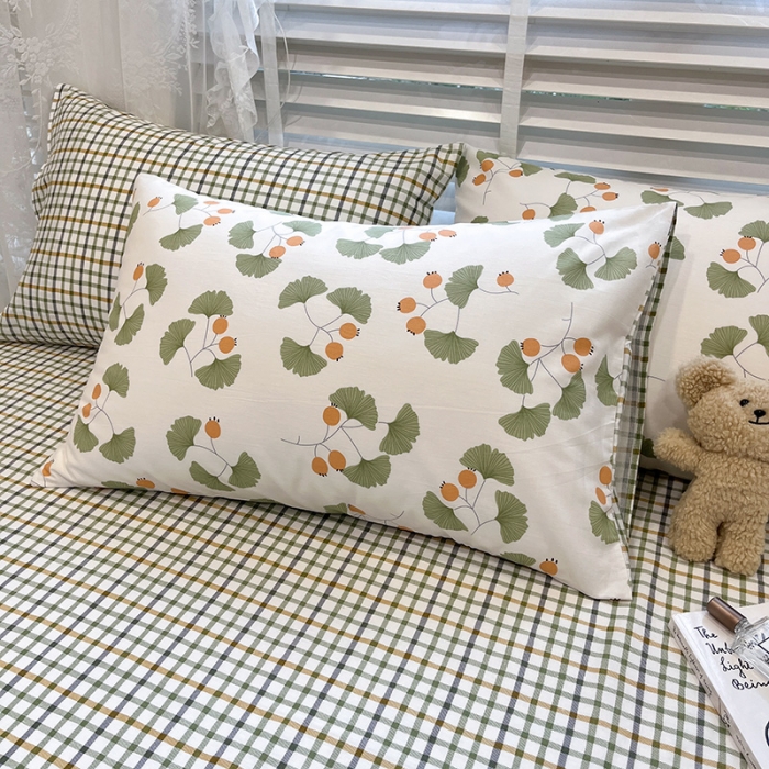 91家纺网 家纺一手货源 找家纺 晨希2023年新款全棉花卉印花简约款多规格四件套 杏花雨