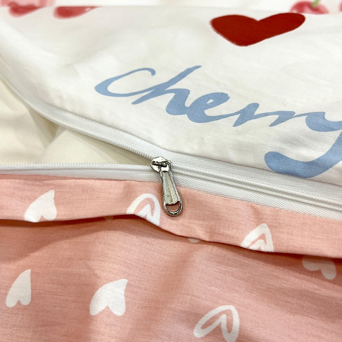 91家纺网 家纺一手货源 找家纺 晨希2023年新款全棉花卉印花简约款多规格四件套 樱桃兔