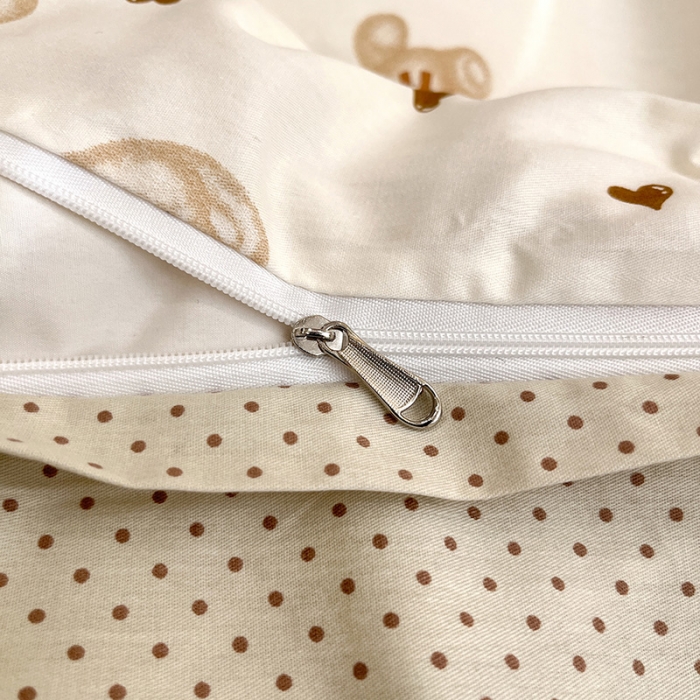 91家纺网 家纺一手货源 找家纺 晨希2023年新款全棉卡通印花简约款多规格四件套  绒兔