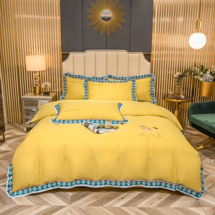 91家纺网 家纺一手货源 找家纺 2025宽边数码印花水洗真丝绣花四件套 轻奢刺绣冰丝天丝套件