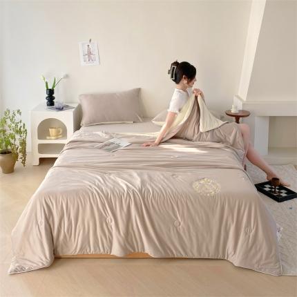 91家纺网 家纺一手货源 找家纺 (总) 兄弟坊 2024新款针织棉纯色刺绣夏被