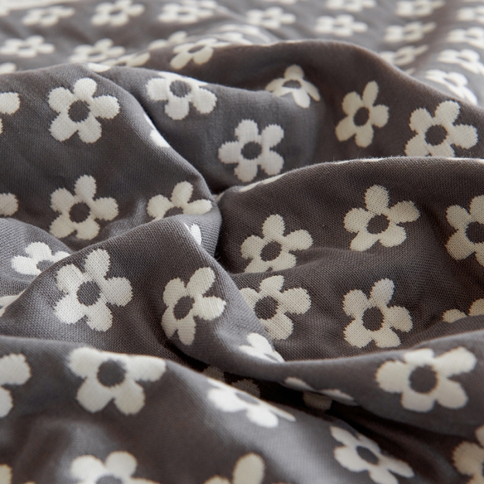 91家纺网 家纺一手货源 找家纺 棠薇 2023新款全棉四层花边款枕巾 75*52cm/对花边款 小菊灰