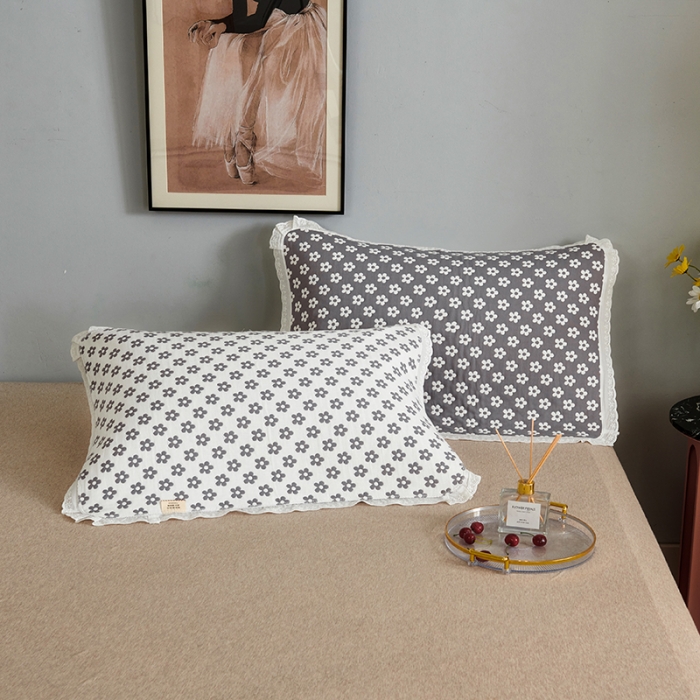 91家纺网 家纺一手货源 找家纺 棠薇 2023新款全棉四层花边款枕巾 75*52cm/对花边款 小菊灰