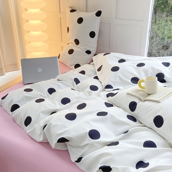 91家纺网 家纺一手货源 找家纺 家贝爱 2023新款亲肤裸睡水洗棉四件套 波点粉