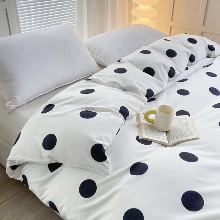 91家纺网 家纺一手货源 找家纺 家贝爱 2023新款亲肤裸睡水洗棉四件套 波点黑