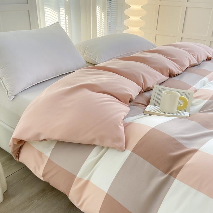 91家纺网 家纺一手货源 找家纺 家贝爱 2023新款亲肤裸睡水洗棉四件套 粉玉大格