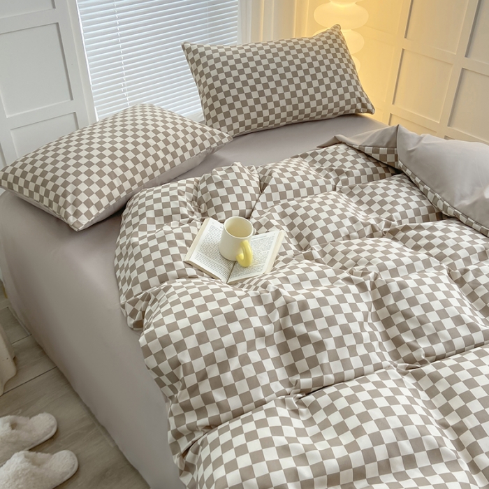 91家纺网 家纺一手货源 找家纺 家贝爱 2023新款亲肤裸睡水洗棉四件套 复古卡格