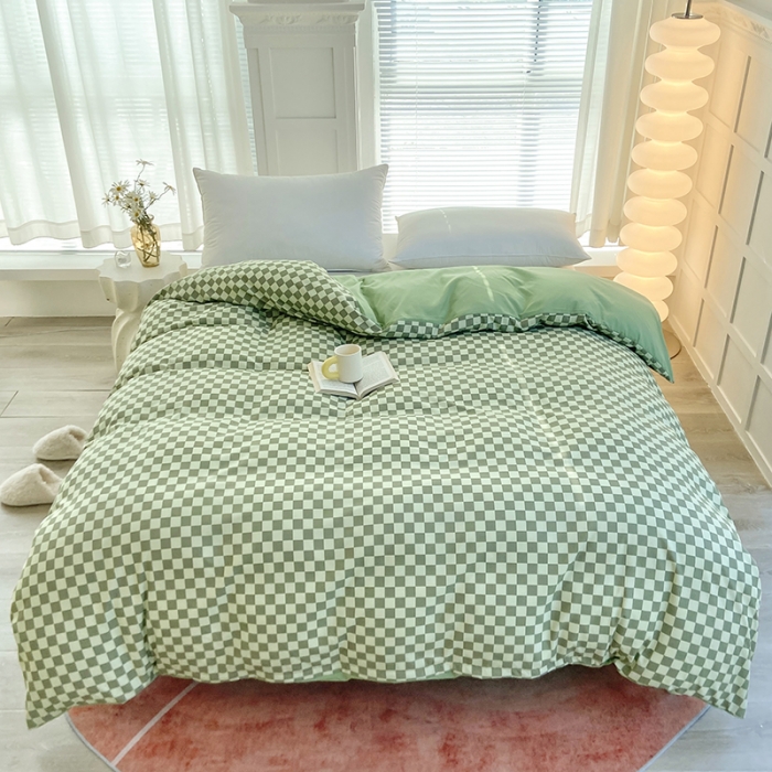 91家纺网 家纺一手货源 找家纺 家贝爱 2023新款亲肤裸睡水洗棉四件套 复古绿格