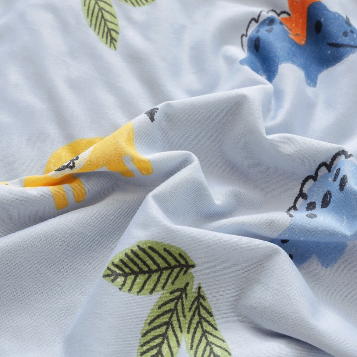 91家纺网 家纺一手货源 找家纺 2023新款针织棉豆豆绒盖毯 夏被 幼儿园 儿童被子 动物乐园