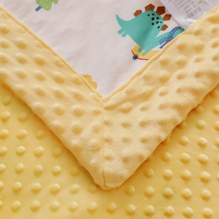 91家纺网 家纺一手货源 找家纺 2023新款针织棉豆豆绒盖毯 夏被 幼儿园 儿童被子 萌趣恐龙