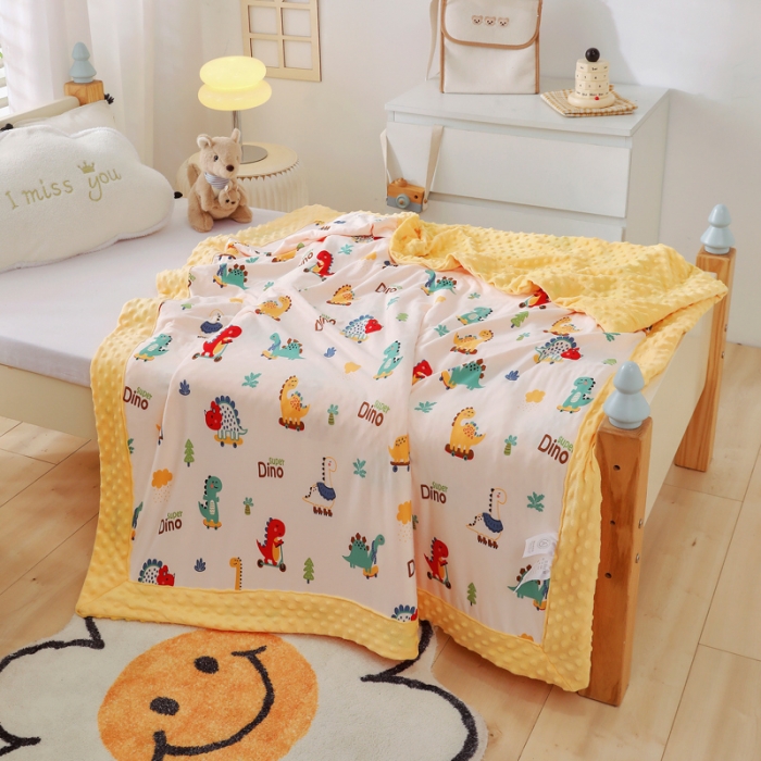 91家纺网 家纺一手货源 找家纺 2023新款针织棉豆豆绒盖毯 夏被 幼儿园 儿童被子 萌趣恐龙