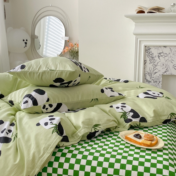 91家纺网 家纺一手货源 找家纺 木堇家居 2023新款13372全棉印花四件套 熊猫盼达