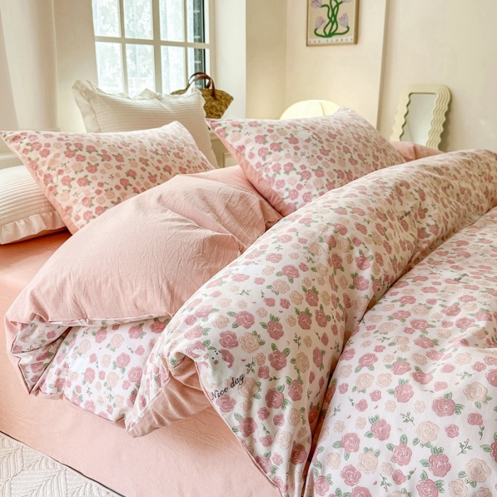 91家纺网 家纺一手货源 找家纺 嘉汀兰 2023新款被套AB两用全棉水洗棉印花绣花四件套 遇见浪漫