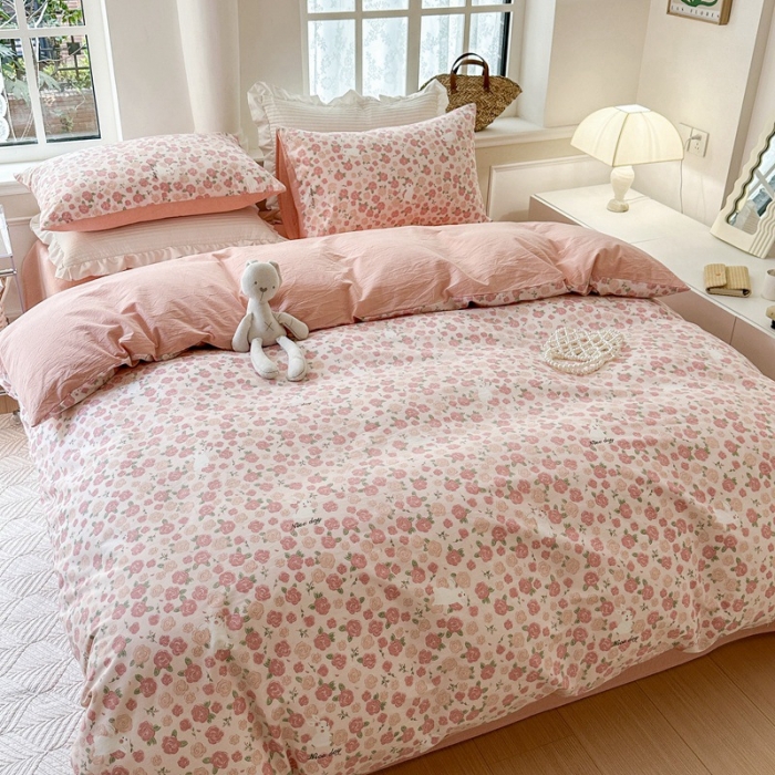 91家纺网 家纺一手货源 找家纺 嘉汀兰 2023新款被套AB两用全棉水洗棉印花绣花四件套 遇见浪漫