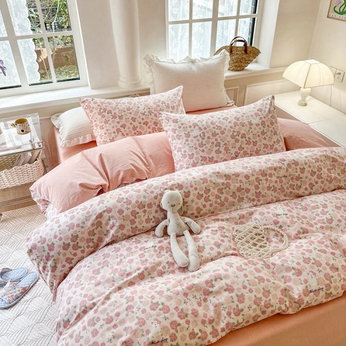 91家纺网 家纺一手货源 找家纺 嘉汀兰 2023新款被套AB两用全棉水洗棉印花绣花四件套 遇见浪漫