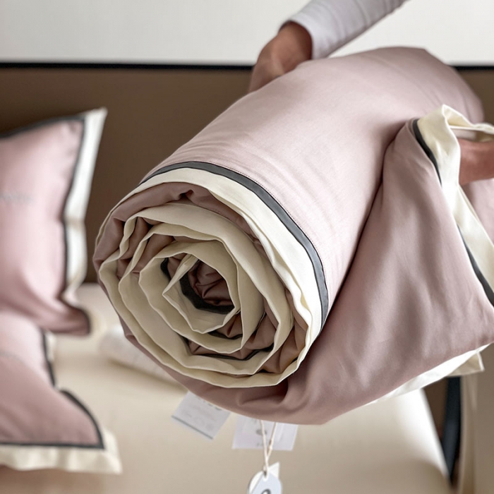 91家纺网 家纺一手货源 找家纺 汇庭 2023新款大豆蛋白纤维山茶花夏被 豆沙粉