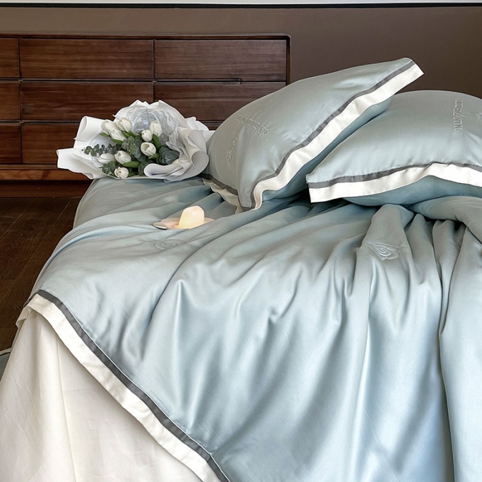 91家纺网 家纺一手货源 找家纺 汇庭 2023新款大豆蛋白纤维山茶花夏被 青春蓝