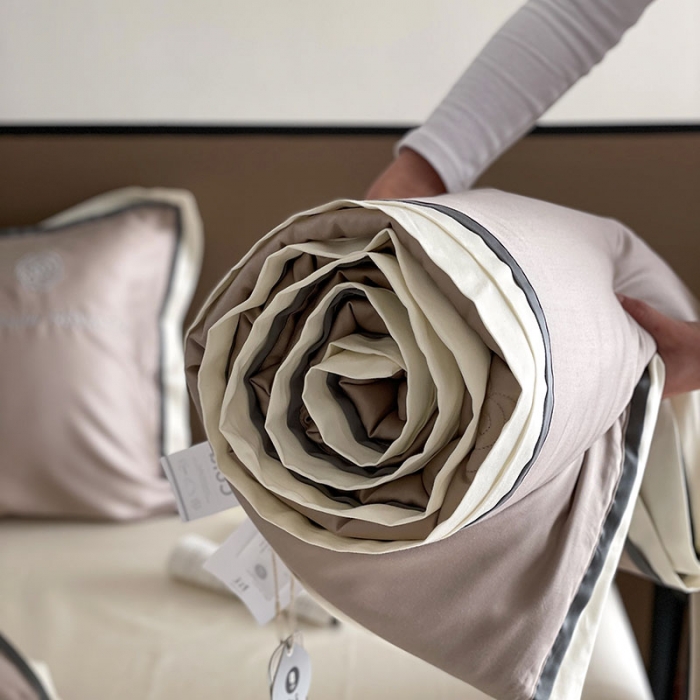 91家纺网 家纺一手货源 找家纺 汇庭 2023新款大豆蛋白纤维山茶花夏被 香槟金