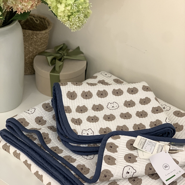 91家纺网 家纺一手货源 找家纺 汇庭 2023新款大鹅水洗棉床盖三件套 口袋庄园