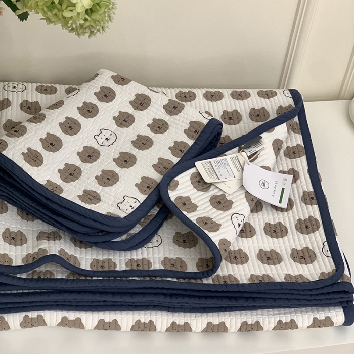 91家纺网 家纺一手货源 找家纺 汇庭 2023新款大鹅水洗棉床盖三件套 口袋庄园