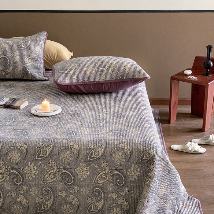 91家纺网 家纺一手货源 找家纺 汇庭 2023新款大鹅水洗棉床盖三件套 佩利庄园